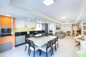 Positano 206 - Apartamento 02 suítes - Finamente mobiliado e decorado - À 30m da praia de 4 ilhas